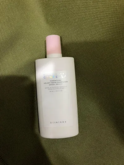 Bundle of three Korean skincare products for sale — 4/5