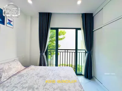 Pet-friendly 1-bedroom apartment with balconies in Ha Quang 2