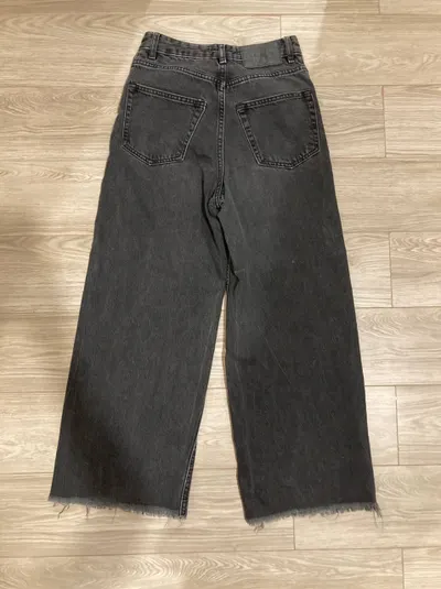 Pull&Bear 플레어 청바지, 중고, 여아 10-11세 / XXS — 3/3