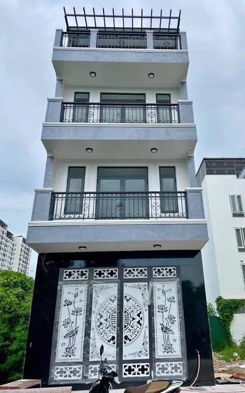 New 3.5-storey fully furnished house for rent in Ha Quang 2, 32M VND/month
