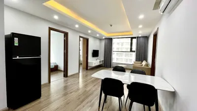 3-bedroom furnished apartment for rent in HUD Building, city centre