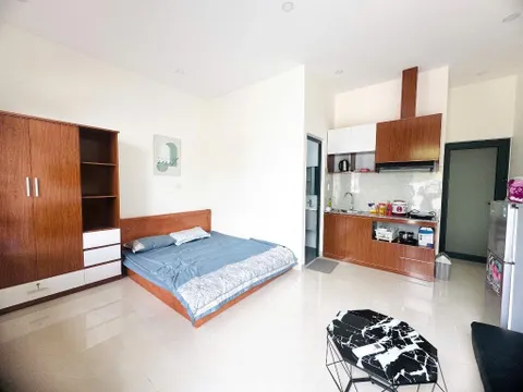 Studio Apartment in Nam Vinh Hai – 7.5M VND/month
