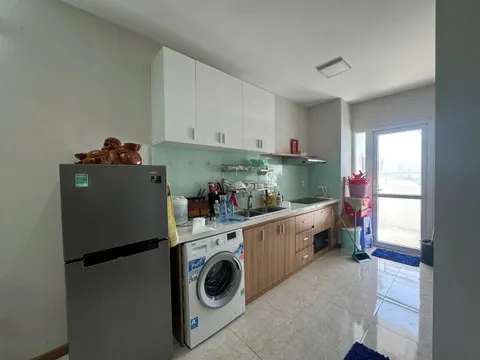 2-bedroom sea-view apartment near Tran Phu bridge, 68 m²