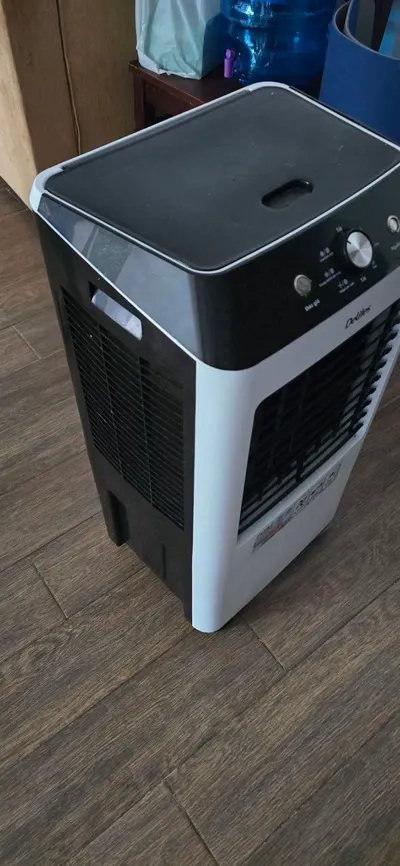 Air Conditioner – Fully Functional, Economical — 2/5