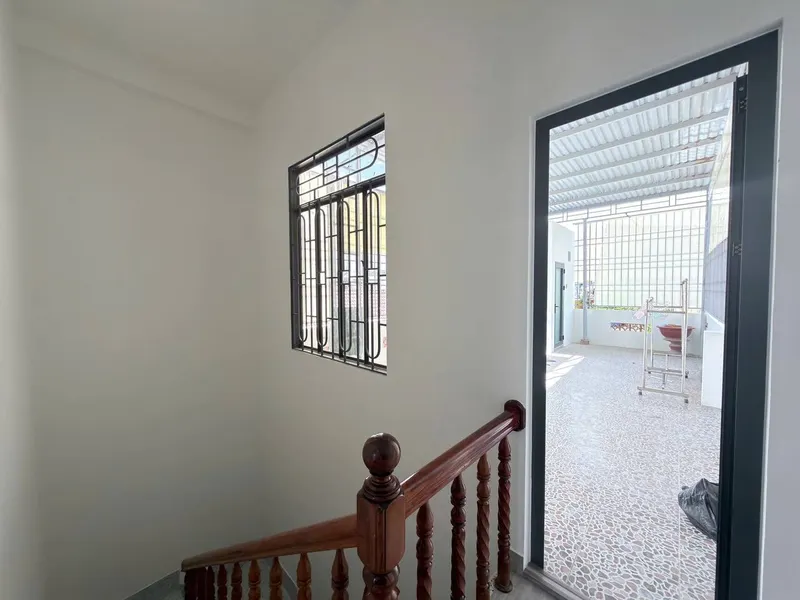 Nhà 3 phòng ngủ mới xây cho thuê, cách biển 1 km, phía Bắc Nha Trang — 8/8