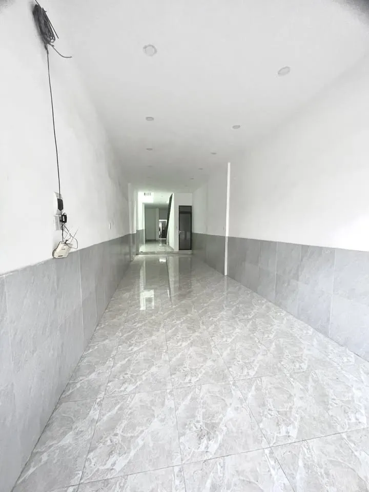 2-bedroom 2-storey house for rent in Tân Tiến, 20M VND/month — 3/10