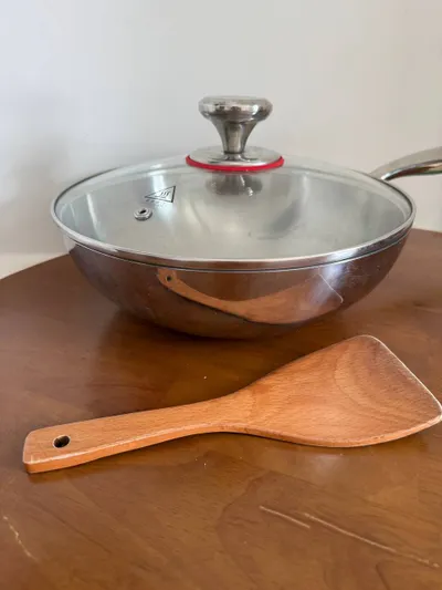 Used kitchen items and kids football kit for sale