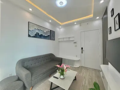 2-bedroom apartment for rent in Oceanus, sea across the road