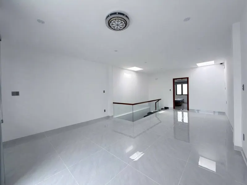 3-Bedroom House in Central Nha Trang – 5 min Walk to Beach – 28M VND/month