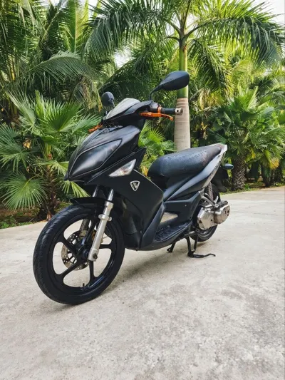 Yamaha Nouvo 135cc motorbike for sale, 8M VND