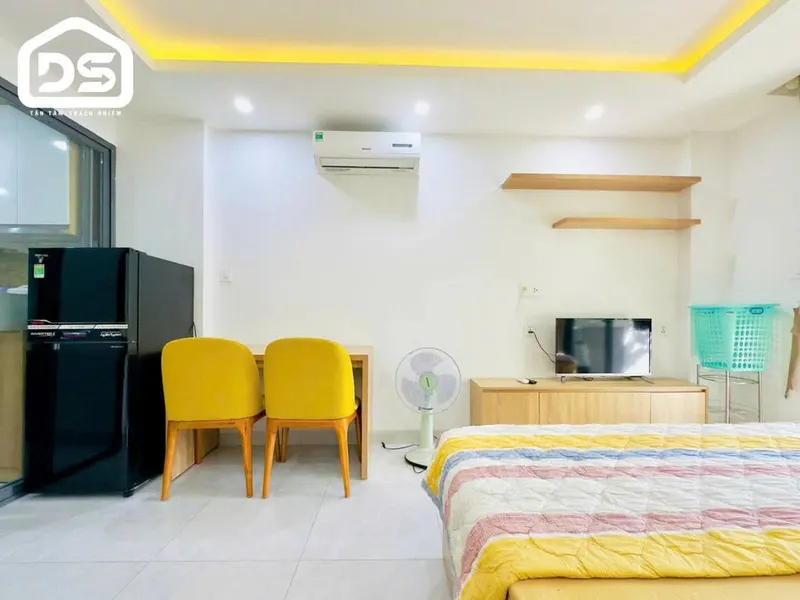 1-bedroom furnished apartment for rent on Lý Nam Đế, 7.5M VND/month — 6/10