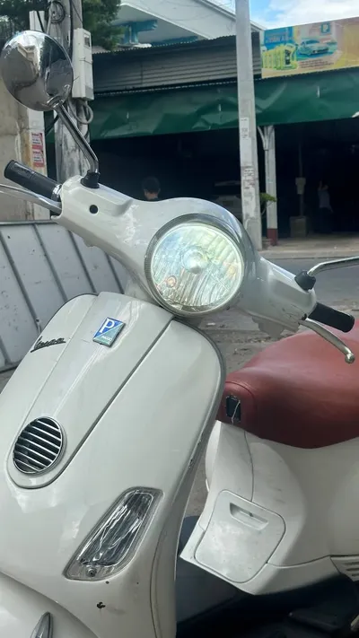 Vespa LX 125 Scooter 2010 – 7M VND — 5/5