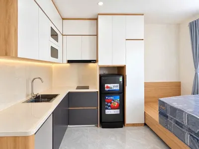 Studio apartment for rent near Hòn Chồng, north Nha Trang, 11M VND/month — 2/8
