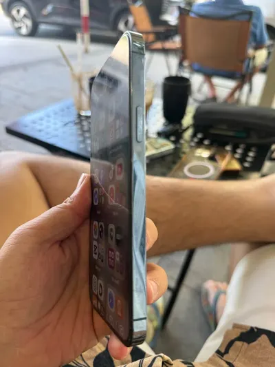 iPhone 13 Pro Max 256GB, like new, full box — 5/6