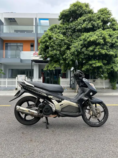 Yamaha Nouvo 3 115cc scooter for sale, 2007, 5.5M VND — 3/4