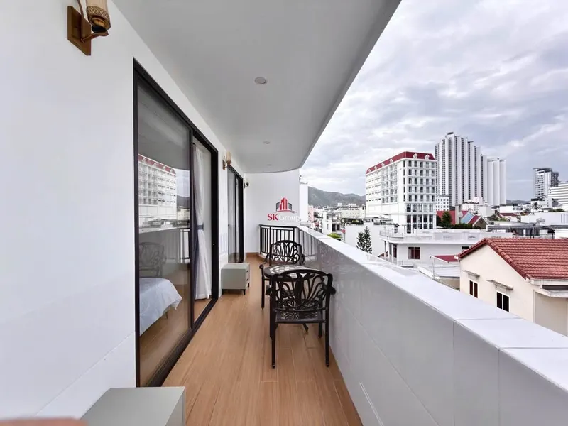 Spacious 65 sqm 2-bedroom furnished apartment with terrace balcony, Ba Lang — 10/10