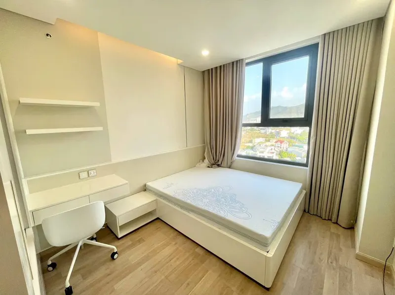 3卧室公寓，90 m²–800万越南盾/月，全包 — 4/9
