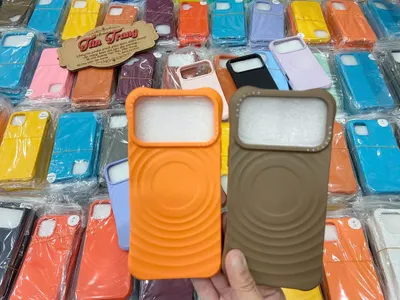 iPhone cases and phone accessories shop, Tân Trang — 2/9