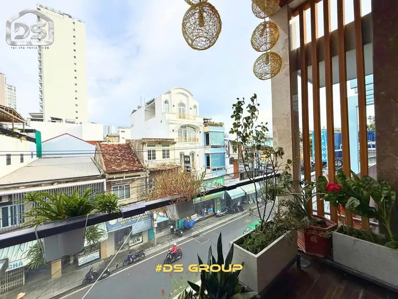 Căn hộ 1 phòng ngủ cho thuê trên đường Ngô Gia Tự, 15 triệu VND/tháng — 2/10