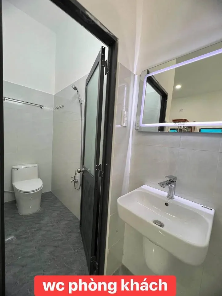 Whole house for rent in Hon Ro 1, south Nha Trang, 10M VND/month — 7/9