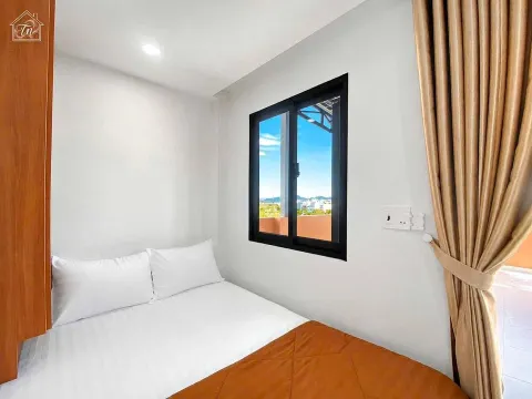 1-bedroom penthouse apartment for rent in Phước Hải, 10M VND/month