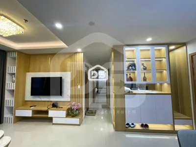 2-bedroom full-option apartment for rent in CT3 Vinh Diem Trung
