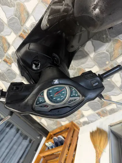 Продам скутер Honda Lead 110cc, 2009 — 3/4