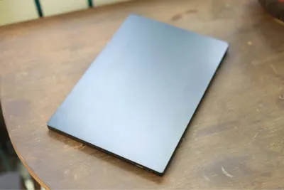 Razer Blade Stealth laptop (i7, 16GB RAM, 512GB SSD) for sale — 6/9