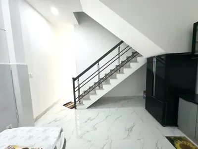 Bán nhà 3 tầng mặt phố đường Mê Linh, 15,5 tỷ VND — 2/7