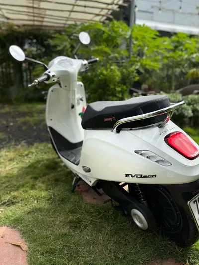 Электробайк VinFast Evo200 – 9 тыс. км, зарегистрирован, идеальное состояние — 9/10