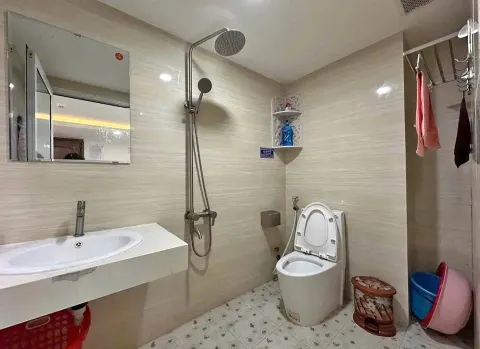 Dã Tượng 해변 근처 주방 없는 스튜디오 임대, 월 380만 VND