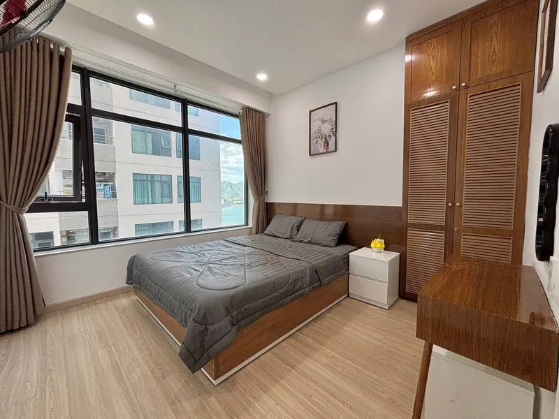 2-bedroom apartment lease takeover at Oceanus complex, 16M VND/month — 4/10