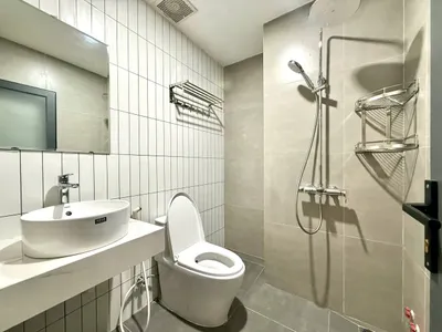 1-bedroom furnished apartment on Nguyen Thien Thuat street, 10M VND/month
