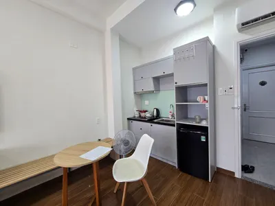 Studio 25 m² có nội thất gần Vườn Xoài, 7,8 triệu VND/tháng — 5/7
