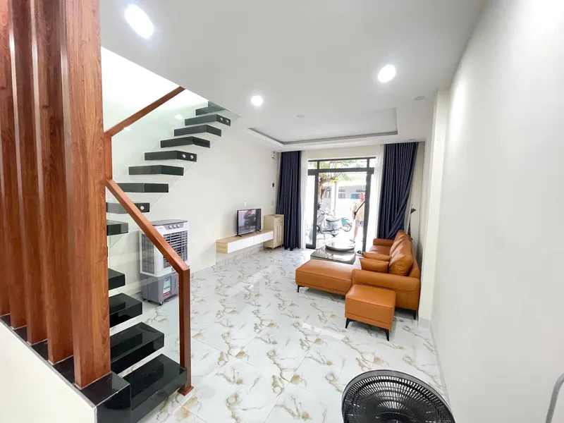 2-Story House for Rent Near Scenery Bay, North Nha Trang – 130 m², 2 Bedrooms