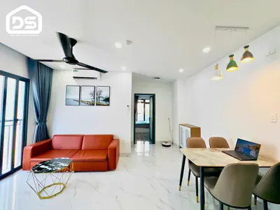 Pet-friendly 2-bedroom apartment with big balcony in Ha Quang 2 — 2/3