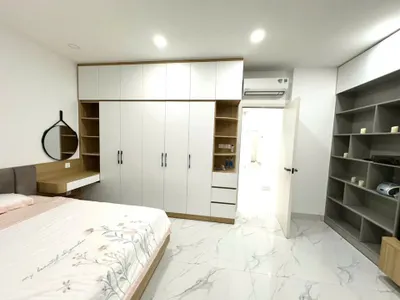 Bán nhà 3 tầng mặt phố đường Mê Linh, 15,5 tỷ VND — 6/7