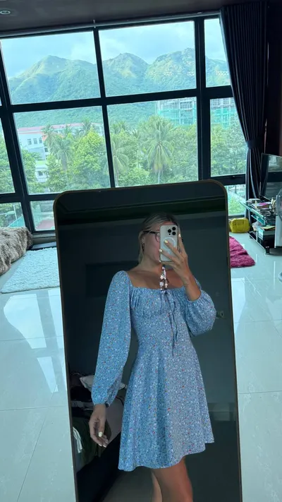 Dress for sale, fits S/M, 150k VND — 2/2