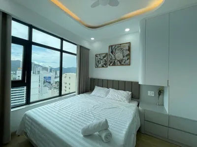 2-Bedroom Apartment in Okeanus Complex – Sea View, Designer Renovation