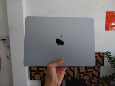 MacBook Air M4 13-inch 16GB/256GB Skyblue — 3/6