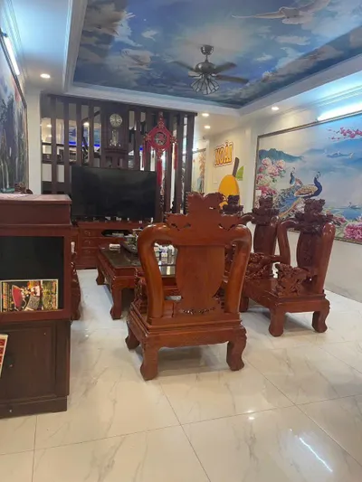 Cho thuê nhà 4 phòng ngủ có nội thất tại Vĩnh Hải, phía bắc Nha Trang, 20 triệu VND/tháng — 2/8