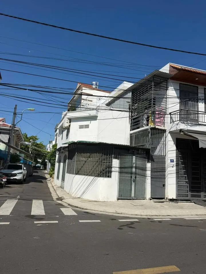 1-bedroom corner apartment with mezzanine for rent on Nguyễn Cao, Bắc Nha Trang, 6.5M VND/month — 9/10