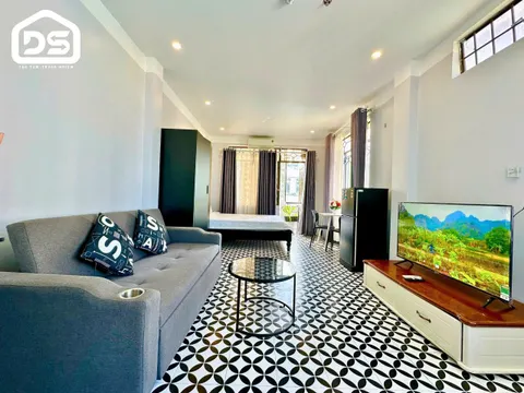 Apartment for rent on Hoang Hoa Tham, city centre