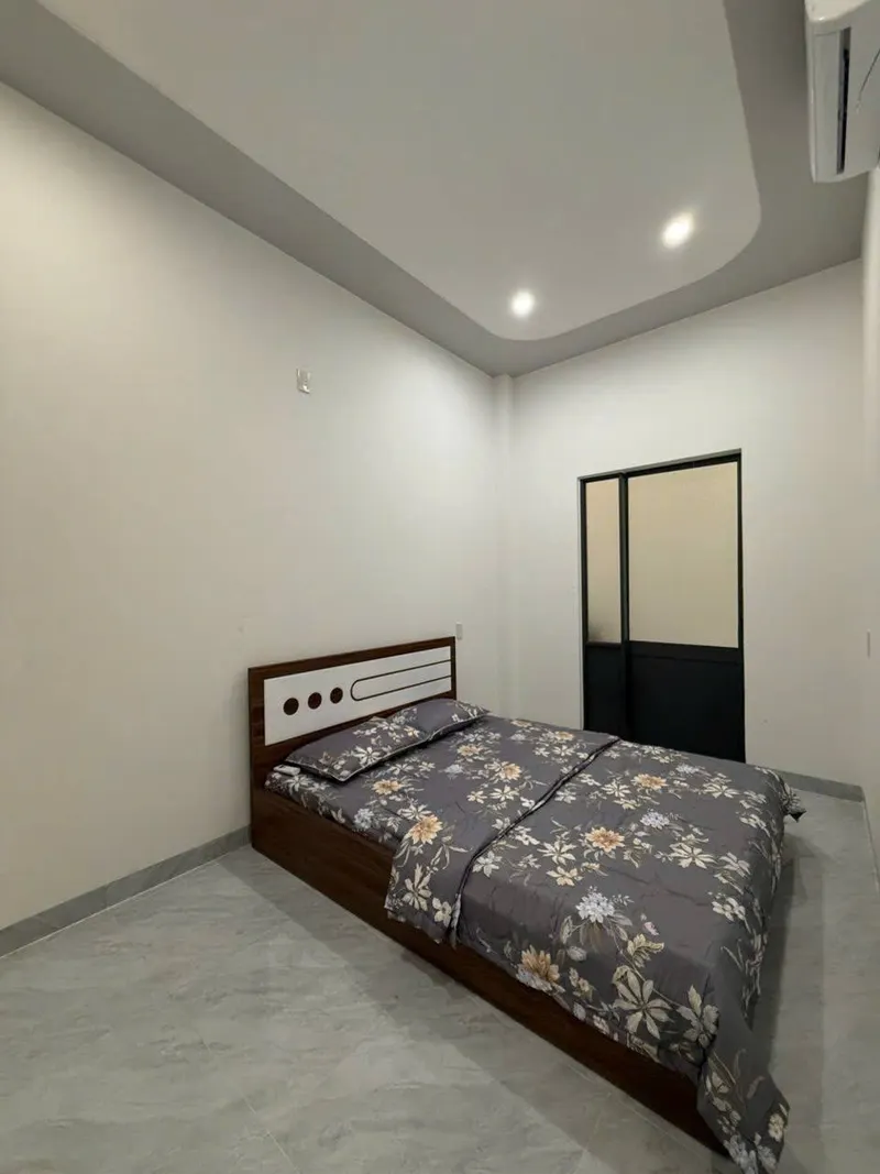Diên An，Diên Khánh 新建两层住宅出租 — 2/3