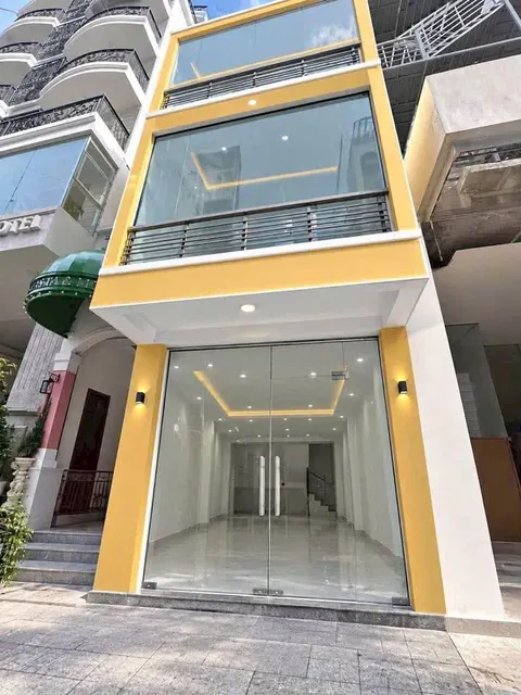 Commercial house for rent on Phố Tây front road, 85M VND/month