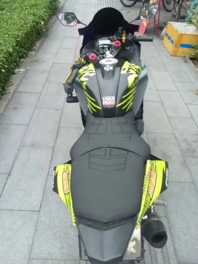Yamaha R15 V3 Sports Motorcycle – 24,000 km, Custom Build – 31M VND — 4/4