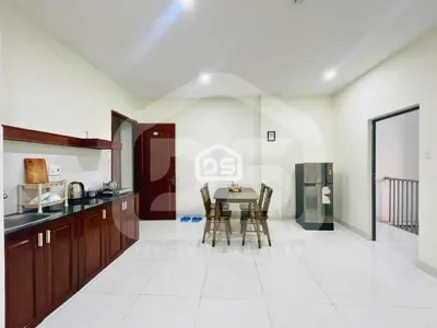 Furnished 32m² apartment for rent on Phạm Ngọc Thạch, 7.5M VND/month — 2/7