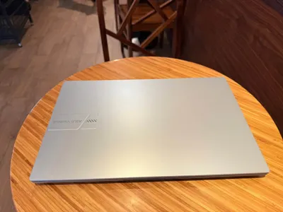 Asus Vivobook 15 OLED laptop (i5-12500H, 16GB, 512GB) for sale — 6/7