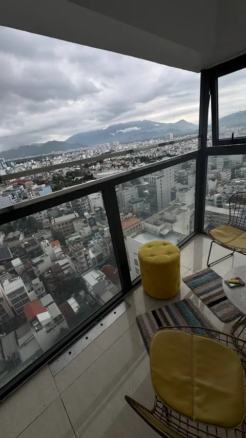 Studio with bathroom for rent in Napoleon Hotel (Center)