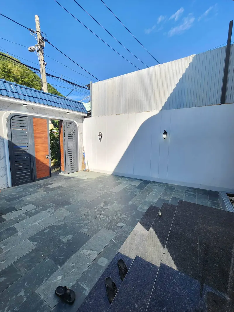 2-bedroom house with large yard near beach, north Nha Trang — 3/6
